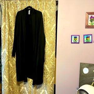 Athleta Pranayama Long Wrap, black 3x